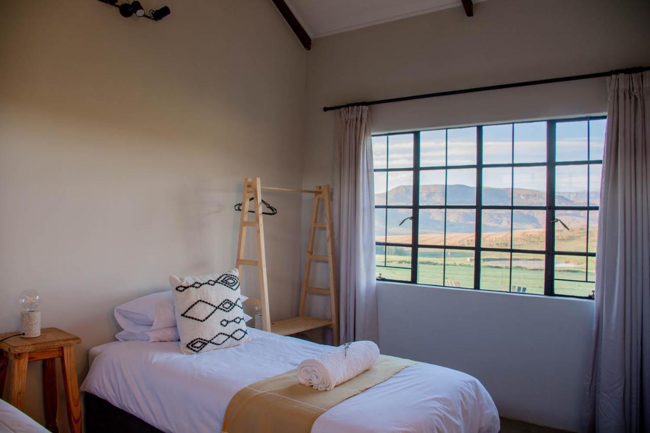 Kezlyn Farm Cottages Bergville Buitenkant foto